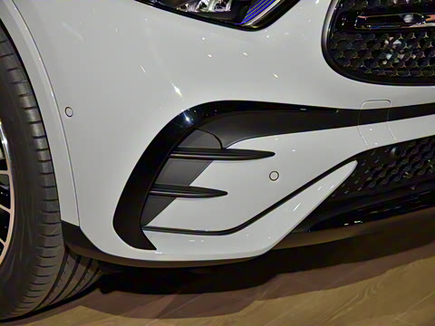 2025�� GLC 300 4MATIC ����SUV