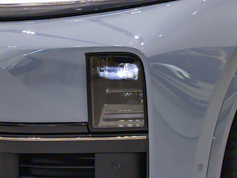 2025�� Ultra ���ܻ��°�