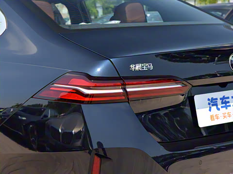 2024�� 525Li M�˶���װ