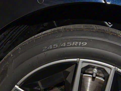 2024�� 530Li ������ ������װ