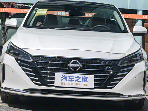 2022�� 2.0L XL-Upr ������