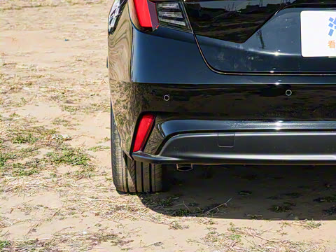 2025�� 240TURBO CVT�Ƽ���