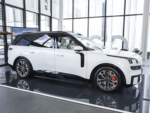 2025�� 2.0T Ultra