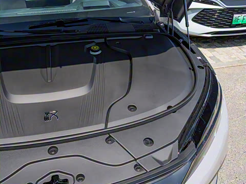 2025�� EV �Ǽݰ� 701KM�����״��콢��