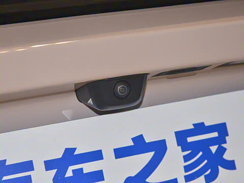 2025�� 75kWh Touring