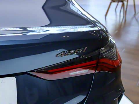 2024�� 425i M�˶���װ