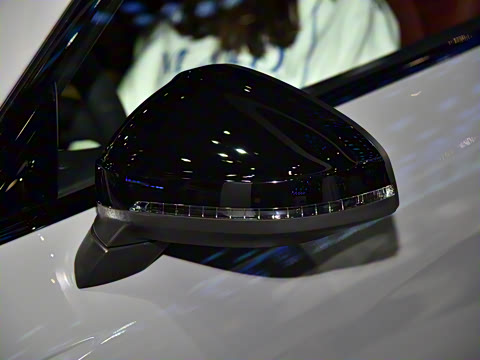 2025�� 200���������� 40 TFSI ���������� B&O ��ҹ��