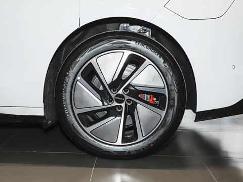 2025�� ���� Pro ���ٸ�����ʻ