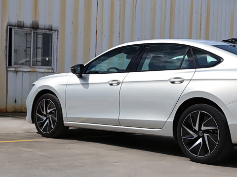 2024�� 380TSI DSG�����