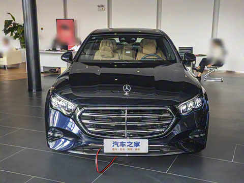 2025�� E 300 L ʱ����