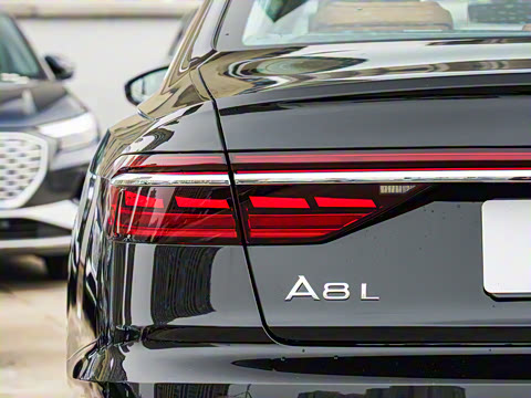 2025�� A8L 55 TFSI quattro �콢��