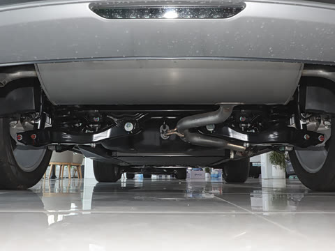 2024�� ��ҫ�� DM-i 205KM �콢��