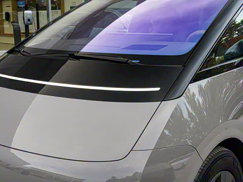 2025�� Ultra ���ܻ��°�