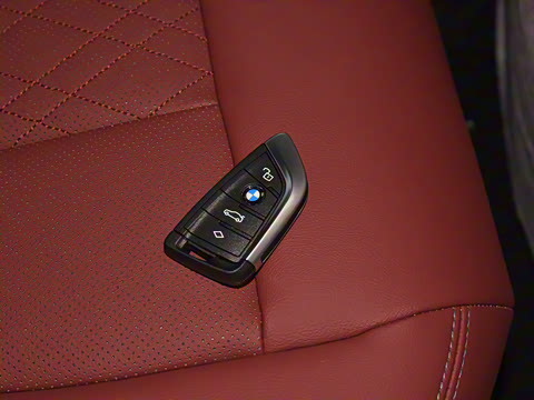 2024�� 325i M�˶���ҹ��װ