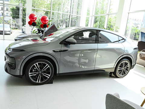 2023�� 580 ������ Max