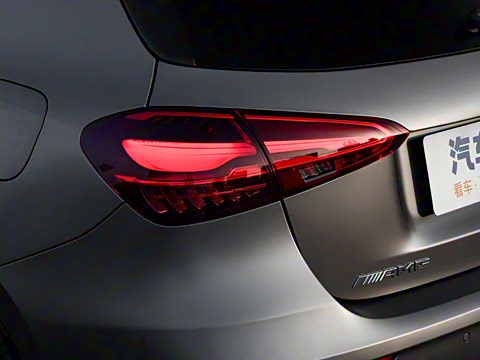 2024�� �Ŀ� AMG A 35 4MATIC