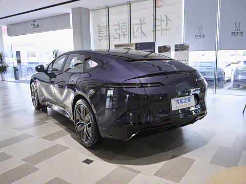 2025�� Max���̰�