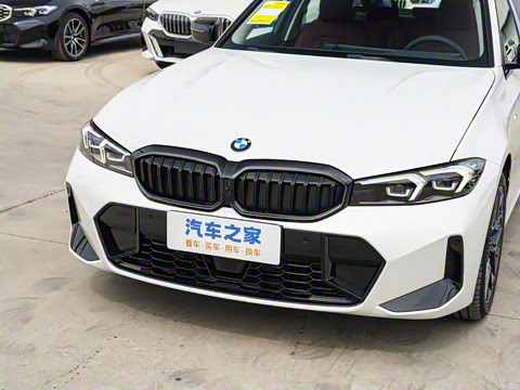 2025�� 330Li M�˶���ҹ��װ