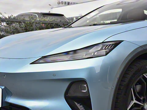 2025�� 300Ultra  �����Ǽ�AD PRO���̰�