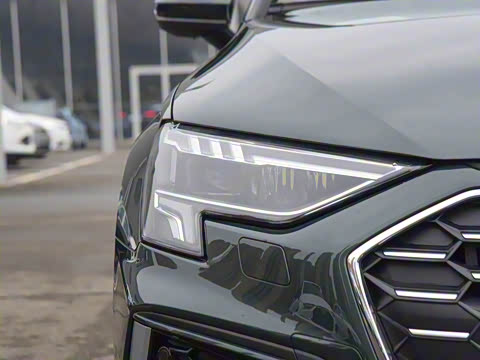 2024�� A3L Limousine 35 TFSI ʱ���˶���