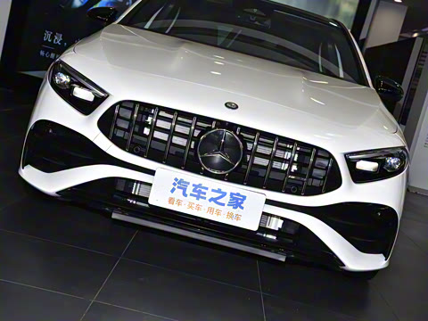 2025�� AMG A 35 4MATIC