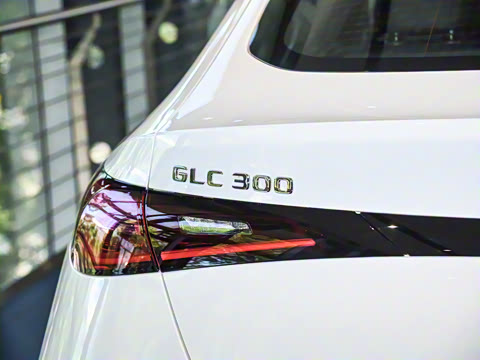 2024�� GLC 300 4MATIC ����SUV