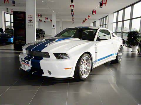 2013�� GT350