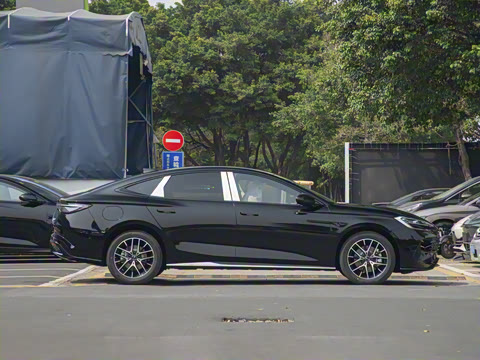 2025�� �Ǽݰ� DM-i 1.5L 125km ������