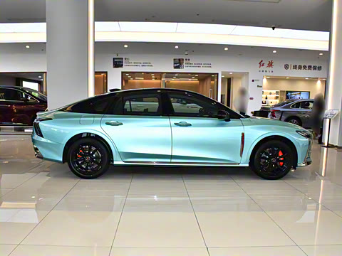 2025�� 2.0T ���а�