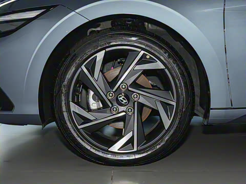 2023�� 1.5L CVT LUX����