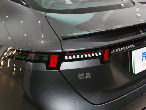 2024�� EM-P 126������ Pro