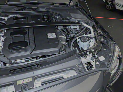 2025�� AMG C 43 4MATIC