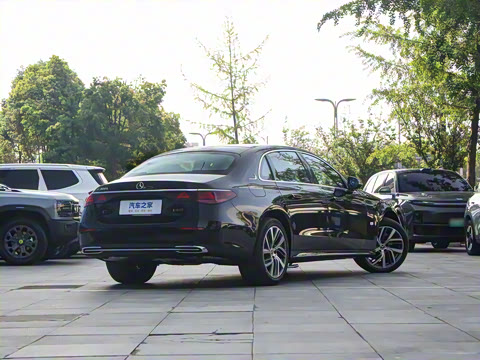 2025�� �Ŀ� E 300 L ʱ����