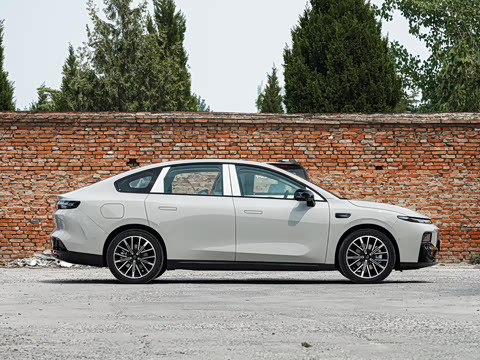 2025�� 550������