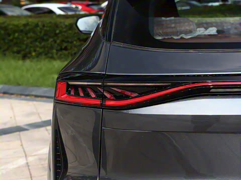 2025�� 1.5T ������