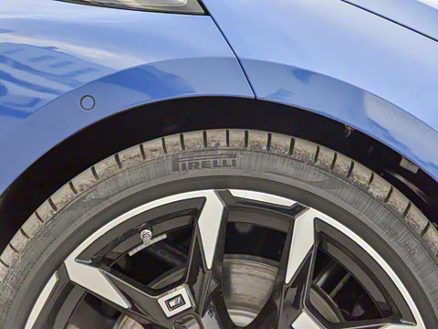 2024�� 430i ����M�˶���ҹ��װ