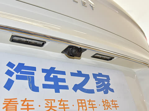 2026�� 4.0T V8 Mulliner