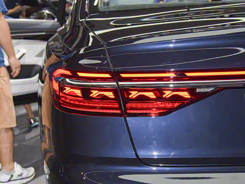 2025�� A8L Horch��ʼ�˰� 60TFSI