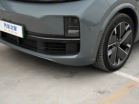 2025�� Ultra ���ܻ��°�