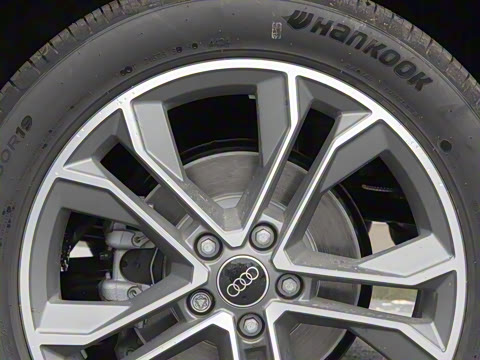 2025�� quattro 45�����ذ� 40TFSI ʱ�ж�����