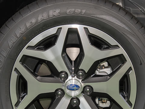 2024�� 2.0i AWD ������