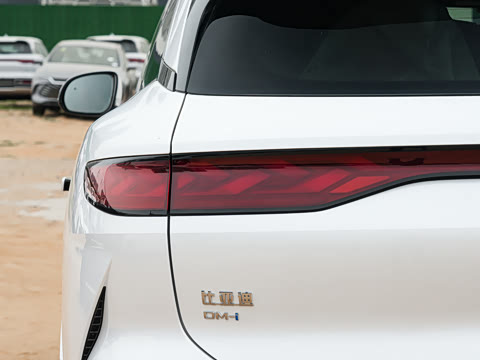 2025�� DM 215KM�����״��콢��