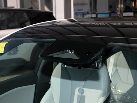 2024�� 560PRO 185kW