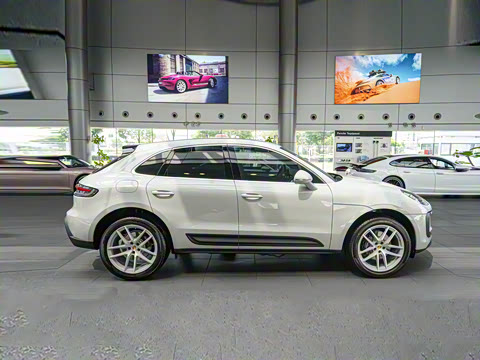 2025�� Macan 2.0T ���ΰ�