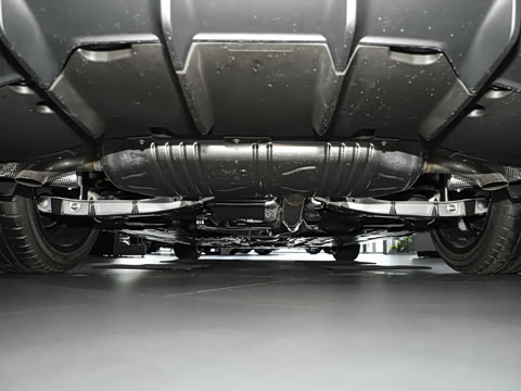 2025�� CLA 260 4MATIC