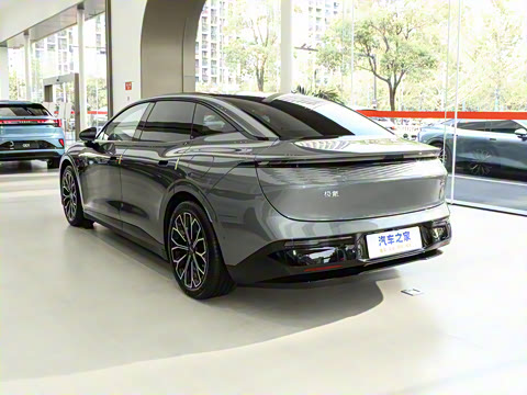 2024�� �����Ǽݰ� 100kWh