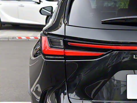 2023�� 350h ǰ�� ���ð�