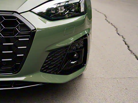 2025�� Sportback ��ذ� 40 TFSI quattro ����������