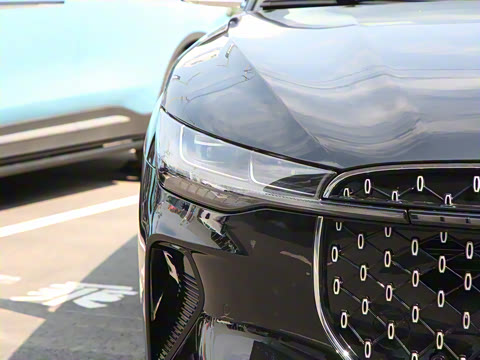 2025�� 2.0T ���ݰ�