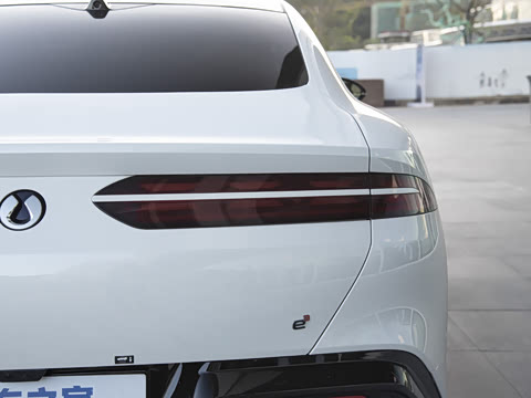 2024�� 1100km ����Ultra��